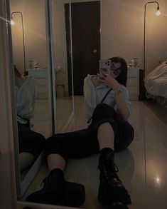 Best Couple Pics For Dp, Couple Pics For Dp, Love W, Girl Inspiration, Foto Ideas Instagram, Grunge Outfits, How To Look Better, Casual Outfits, Mirror Selfie