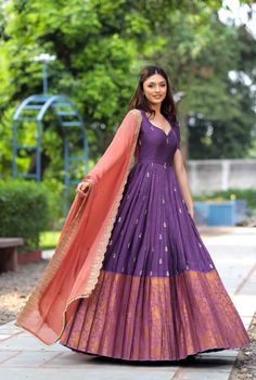 Indian Long Frocks, Saree Dress Design Ideas, Frock Designs For Women, Gown With Dupatta, Regal Elegance, Simple Frocks