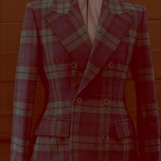 Structured Wool Blazer New Structured Design. Shoulder Pad. Lapel-Collar. Long Sleeve. Flap Pockets. Double Button Fastening. Inner Lining. Structure Design, Wool Blazer, Colored Blazer, Shoulder Pads, Flap Pocket, Blazer Suit, Suit Jacket, Jackets For Women, Jackets & Coats