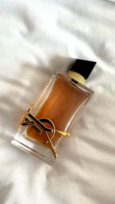 #ysl #yslbeauty #perfume #smell #aesthetic #amazing #beautyblog #fashion #skincare #style Women Perfume Aesthetic, Ysl Perfume Aesthetic, Smell Aesthetic, Ysl Parfum, Ysl Perfume, Shopping Wishlist, Ysl Beauty, January 25, 2025 Vision