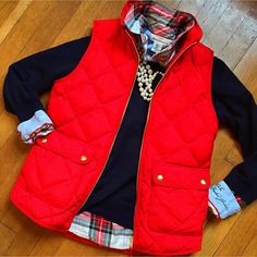 Plad Shirts, Red Vest Outfit, Christmas Weather, Vest Outfits For Women, Vest Outfit, Red Vest, Navy Sweater, Late Fall, 60 Fashion