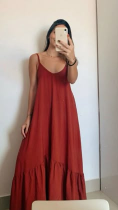 Nutritionist Outfit, Simple Spaghetti, Spaghetti Strap Prom Dress, Summer Maxi, Please Wait, Summer Maxi Dress, Custom Dresses, Looks Vintage, Outfits Casuales