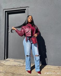 Burgundy Outfits For Black Women, Night Out Fall Outfit Going Out, Fall Fashion Baddie, Grown Woman Outfits Black Women Fall, Burgundy Outfits Black Women, Fall Clothing Black Women, Bronnniee Outfit, Winter Go Out Outfits Night, Fall Dinner Outfits Black Women