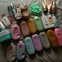 #hygiene #selfcare #bodycare #bodyscrub #bodycareroutine #hygiene #smellgoods Hygiene On A Budget, Hygenie Shopping List, Blue Girly Things, Hygenic Tips Feminine, Health Care Aesthetic, Body Hygiene Products, Down There Care, Home Smell Good, Hygiene Essentials