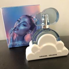 Narciso Rodriguez Perfume, Book Perfume, Ariana Perfume, Ariana Grande Fragrance, Homemade Perfume, Ariana Grande Perfume, Big Curls, Body Smells