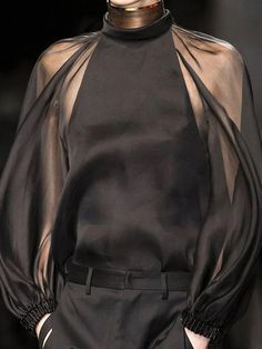 Givenchy Fashion Show, Couture Dior, Detail Couture, Givenchy Fashion, Haute Couture Details, Elie Saab Couture, Black Sheer Blouse, Mock Neck Blouse, Ready To Wear Saree