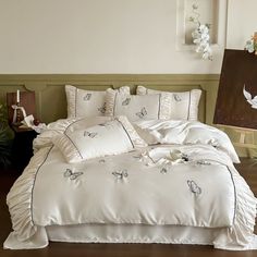 Butterfly Embroidered Ruffle Bedding Bundle White / Medium Flat Fun Bedding Sets, Fun Bedding, Cottagecore Bedroom, Room Decor Tips, Pastel Bedroom, Romantic Ambiance, Stylish Bedding, Summer Bedroom, Bed Duvet