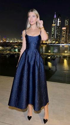 Blue Party Dress Aesthetic, Dress Night Party Elegant, Night Dress For Wedding, Luxury Glamorous Strapless Bustier Dress, Luxury Feminine Bustier Dress, Glamorous Luxury Strapless Bustier Dress, Dress To Wear To A Wedding As A Guest, Chic Blue Strapless Corset Dress, Wedding Guest Dress Classy