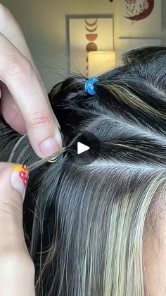 1.8M views · 28K reactions | Reply to @agus201jsisn 💕 #hairstyle #hairtutorial #peinadosfaciles  #foryou #foryoupage #HairStylist #StylistLife #HairInspiration #HairGoals #HairGameStrong #BeautifulHair #HairArtistry #HairFashion #HairTrends #HairSalon #viral #viralreels #viralpage #trendhairstylist #trend #beautifull #hair #AddOnReels #reelsoverlayads #facebookaddonreels #facebookreels | BilintinaMakeup | BilintinaMakeup · Original audio Hair Goals, Hair Trends, Hair Tutorial, Beautiful Hair, Hair Salon, Hair Inspiration, Hair Stylist, Audio, My Style