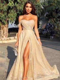 Neckline: StraplessSilhouette: A-Line/PrincessBuilt-in Bra: YesSleeve: SleevelessWaist: NaturalBack Style: OtherHemline/Train: Sweep/Brush Train Sequin Prom Dresses Long, Sparkly Dresses, Cheap Prom Dresses Long, One Shoulder Prom Dress, Cheap Evening Dresses, בר מצווה, Dress Sleeve Styles, Prom Dresses Online