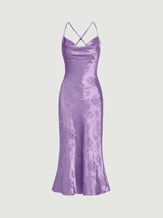 Lavanda elegante Collar Sem Mangas Tecido Floral Suspensório Embellished Elasticidade Baixa  Roupas Femininas Purple Dress Aesthetic, Purple Dress Formal, Purple Satin Dress, Purple Silk Dress, Light Purple Dress, Satin Cami Dress, Satin Cami, Grad Dresses, Silk Midi Dress