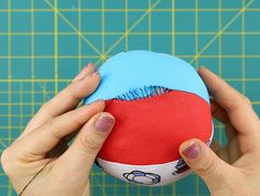 How To Sew A Ball / Sphere Sewing Pattern For A Nice Round Shape ⋆ Hello Sewing Round Sewing Pattern, Diy Christmas Tree Skirt, Sew Toys, Home Decor Tips And Tricks, Decor Tips And Tricks, Fish Extender