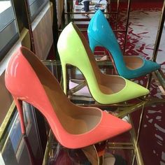 Stunning Shoes, Fabulous Shoes, Hot Shoes, Crazy Shoes, Pretty Shoes, Shoe Obsession, High Heels Stilettos, Stylish Shoes, High Heel Boots