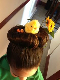 Fun Crazy Hair Day Ideas, Crazy Hair Day At School Easy, Easy Crazy Hair Day Ideas Kids, Funny Hair Fails, 80s Big Hair, Crazy Hair Day Ideas, Hair Fails, Funny Hair, Crazy Hat