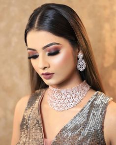 Soft Pink Makeup, Hd Make Up, Hairstyles For Indian Wedding, Party Eye Makeup, 50 Party, Party Makeup Looks, Engagement Hairstyles, Engagement Makeup