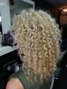 Tight Curly Hairstyles, Spiral Perms, Tight Curly Hair, Curly Hair Half Up Half Down, Fine Curly Hair, Blonde Curly Hair, Spiral Curls, Boys With Curly Hair