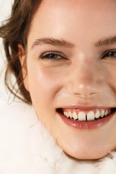 Dental Braces Colors, Teeth Aesthetic, Pretty Teeth, Aesthetic Dentistry, Perfect Teeth, Dont Forget To Smile, Smile Teeth, White Smile