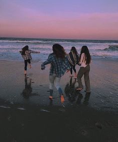 Foto Best Friend, Best Friends Aesthetic, Foto Tips, Cute Friend Pictures, Tumblr Fashion, Friend Photoshoot, Best Friend Pictures, Summer Dream, Summer Photos