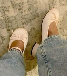 Dr Shoes, Casual Dress Shoes, Aesthetic Shoes, Lily Rose Depp, Swag Shoes, Comfortable Flats, Mode Inspo