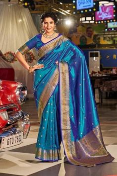 Glosy Blue Colour Designer Kanjivaram Soft Lichi Silk Saree Extra Ordinary Disigner Wedding,Party Wear  Saree With unstitched Blouse Piece --------------------------------- S A R E E ● D E T A I L S --------------------------------- ● Petticoat : On request Extra Charges ●Febric : Kanjivaram Pure Soft Silk Handloom Saree ● Blouse : Matching Unstitched Piece ● Occasion : Wedding, Party, Festive, Function ● Includes : 1 Saree, 1 Blouse Piece ● Saree length : 5.5 meter ● Blouse piece : 0.8 meter ● Wash Instruction:- Dry Clean Only Premium quality Product with Fine Finishing 🎁 Gift for Women, Gift for mother, Mother's Day gift. **If you want Stitched Blouse please check the Photos for the required measurements and Mention Your Blouse Measurements in Notes while placing an orders. Services- * Lichi Silk Saree, Peach Saree, Silk Design, Saree Floral, Wedding Party Wear, Sarees For Women, Indian Saree Blouse, Blouse Measurement, Traditional Saree