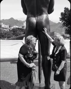 Gabriel Garcia Marquez, Black And White Photograph, Young At Heart, Aging Gracefully, Growing Old, Bones Funny, Friends Forever, Make You Smile, Make Me Smile