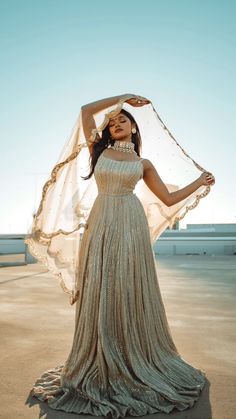 High Fashion Poses, Bridal Photography Poses, Creative Poses, Saree Photoshoot, Gown Photos, Stylish Photo Pose, Fashion Photography Poses