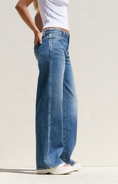 Level up your denim rotation with the Casey Medium Indigo Low Rise Baggy Jeans from PacSun. Featuring a trendy low-rise waist and an ultra-slouchy full-length leg, these jeans offer a relaxed, baggy fit that exudes laid-back vibes. Complete with a classic 5-pocket body and lightly distressed edges, they're the perfect combination of comfort and style for any casual occasion.


	Model is wearing a size 26
	Model measurements: 5’7” height, 32” bust, 23” waist, 34” hip Slim Fit Cargo Pants, Low Rise Baggy Jeans, Jeans Pacsun, Pacsun Jeans, Dad Jeans, Curve Jeans, Jeans Kids, Kids Swimwear, Low Rise Jeans