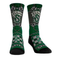 Rock Em Elite Licensed Harry Potter Regal Banner - Slytherin Our Slytherin collection is for the ambitious, the competitive. Wear your house colors with pride S/M - USA Shoe size (6 - 8.5) L/XL - USA Shoe size (9 - 13) Product Details Brand Rock Em Socks Color Green Style Athletic Socks Manufacturer Rock Em Socks Product Type Mens Athletic Socks Finished In The USA: All graphic socks are fully designed and customized at our facility in Orlando Florida. Every purchase supports local jobs and econ Gifts To Get A Slytherin, Harry Potter Socks, Slytherin Crest, Graphic Socks, Usa Shoes, Slytherin Harry Potter, Green Socks, Slytherin House, Unique Color Combinations