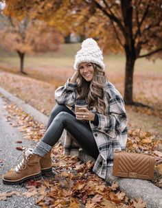 Cute Thanksgiving Outfits, Camping Outfits, Trendy Fall, Thanksgiving Outfit, Looks Chic, Fall Fashion Outfits, Fashion Mode, Winter Fashion Outfits