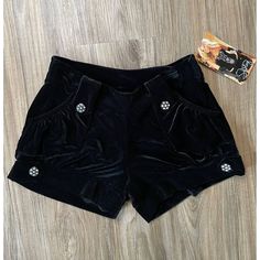 New W/Tags Size :Small Description: Black Velvet, Pockets, Embellished Buttons. Black Velvet Shorts, Embellished Buttons, Shirley Of Hollywood, Velvet Shorts, Pink Velvet, Crushed Velvet, Black Velvet, Victoria’s Secret, Black Fashion