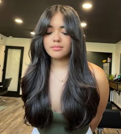 Face Framing Bangs, Hairstyles For Layered Hair, Long Layered Haircuts, Round Face Haircuts, Long Hair With Bangs