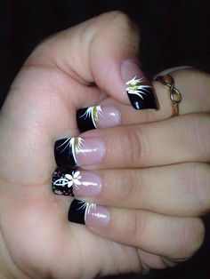 black Long Nails With Flowers, Red Nails French, Nail Art Black, Nails French Tips, Nails With Flowers, Future Nails, Fashionable Nails, Nails Flower, Nail Appointment