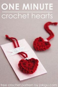 two crocheted hearts on a card with the text one minute crochet hearts