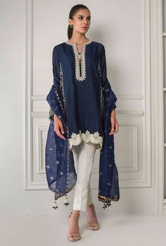 Kurta Designs Neck Design, Kurta Designs, Everyday Fashion, Latest Fashion, Tunic Tops, Lace, Sleeves, Fashion Design, Instagram Churidar, Kurti, Sleeve Designs, Affordable Fashion, Kimono Top, Cover Up, Stylish, Lace, Fabric #fashiontrend #gota #dresses #women #trendydress #pakistanidresses #pakistanidress #gotawork #workdresses #workdress Western Dresses, Affordable Fashion, Frocks, Simple Designs, Kurti, Latest Fashion Trends, Kimono Top, Dress Shoes, Dresses For Work Sania Maskatiya, Frock Fashion, Pakistani Bridal Dresses, Work Dresses