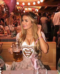 Octoberfest Girls, Beer Maid, German Girls, Cute Shoes Heels