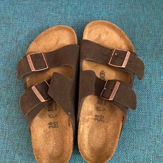 Birkenstock Arizona Style Sandals, Women Size 38 Regular / Wide. Suede Brown Leather. Cushioned Soft Footbed. I Wore Them Around The House For A Short Time In Hopes I Would Like Them Since I Have Heard Such Great Reviews From Others. Unable To Return Due To Timing. Originally Paid $140