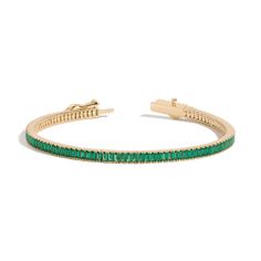 Green Emerald Baguette Tennis Bracelet Emerald Tennis Bracelet, Fashion Models Men, Sustainable Beauty, Modern Gold Jewelry, Bezel Necklace, Wrist Wear, Stylish Bracelet, Emerald Jewelry, Bezel Diamond