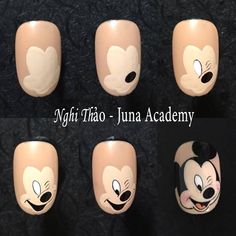 Mouse Nail Art, Mickey Mouse Nail Art, Mouse Nails, Mickey Mouse Nails, Mickey Nails, Animal Nail Art, Nail Drawing, Nail Art Techniques, Nail Art Disney