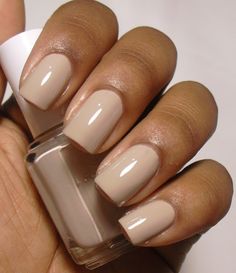 Nude Nail Colors, Sand Tropez, Natural Nail Art, Nagellack Trends, Nude Nail Polish, Nude Nail, Nails Polish, Dark Nails, Essie Nail