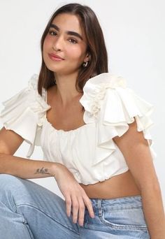 Blusa Cropped Lança Perfume Babados Off-White - Compre Agora | Dafiti Brasil Ruffle Blouse, Women's Top