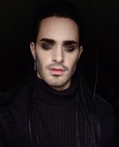 Warlock Makeup Men, Mens Warlock Makeup, Easy Vampire Makeup Men, Priest Halloween Makeup, Witch Doctor Makeup Men, Man Vampire Makeup, Ghost Makeup Men, Male Witch Makeup, Warlock Makeup Male