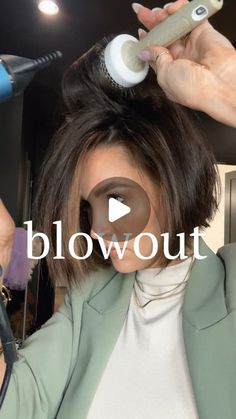 Blowdry Styles Short Hair, How To Dry Layered Hair, How To Dry Hair For Volume, How To Blow Dry Short Hair For Volume, Rachel Eggie Hair, Blow Dry Bob, How To Blowdry Hair, How To Blow Dry Hair For Volume, How To Blow Dry Short Hair