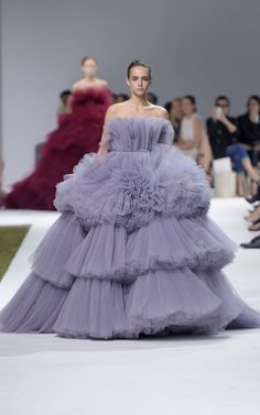 Tulle Ballgown, Giambattista Valli Haute Couture, Couture Week, Beautiful Gowns, Elegant Dress, Luxury Outfits