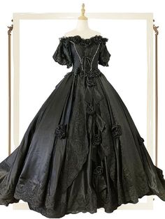 Black Victorian Dress, Ball Gowns Fantasy, Victorian Ball, Ball Gown Princess, Victorian Era Dresses, Ball Gowns Aesthetic, Gown Princess, Princess Gown, Fantasy Gowns