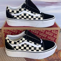 New In The Box Authentic Women’s Vans Old Skool Stacked Checkerboard Black/Classic White Vn0a7q5mtyq Platforms Looks Con Vans, Goth Country, Vans Platform Sneakers, Prom Things, Vans Authentic Shoes, Old Skool Platform, Country Gal, Character Fashion, Quirky Style