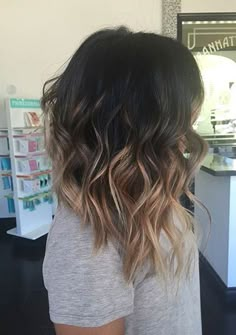 If you're looking for a way to give your hair a break and rock something shorter, you need to check out these 31 lob haircut ideas for trendy women! Long Bob Haircuts, Lob Haircut, Ombré Hair, Long Bob Hairstyles, Great Hair, Ombre Hair, Balayage Hair, Gorgeous Hair, Straight Hair