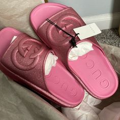 Brand New! With Tags. Size 42! Gucci Pink, Shoes Gucci, Gucci Shoes, Slide Sandals, Women's Shoes Sandals, Pink Roses, Shoes Sandals, Size 12, Gucci