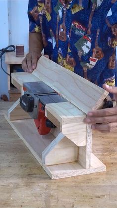 Woodworking Jig, Woodworking Shop Projects, Diy Wooden Projects, Carpentry Diy, Woodworking Ideas Table, Work Bench, Woodworking Plan, Diy Wood Projects Furniture