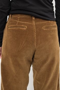 Experience ultimate comfort and style with The Chino in Camel Corduroy. Made from wide wale Japanese cotton corduroy, these relaxed straight leg trousers sit at a high waist and feature a full inseam for a perfect fit. The button fly and signature brass button closure add a touch of sophistication and style to your wardrobe. Fun Mail, Chino Jeans, Japanese Cotton, Straight Leg Trousers, Womens Clothing Sizes, Camel, High Waist, Straight Leg, Perfect Fit