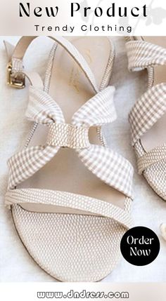 Knot Flat Sandals